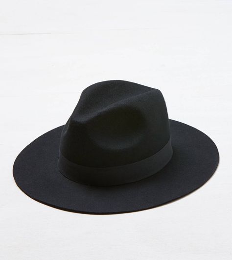 Brimmed Hats For Women, All Black Accessories, Black Hat Outfit, Summer Hat Style, Fedora Outfit, Short Brim Hat, Black Fedora Hat, Hat Fedora, Black Fedora