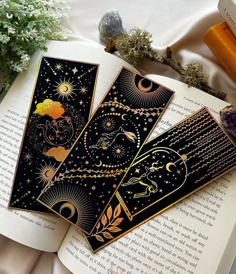 Dizzyhazel on Instagram: “Happy weekend☁️ I feel exhausted after what felt like a year of a week but I did manage to update the shop with lots of new goodies! I…” Star Bookmark, Stars Gold, Felt Bookmark, Me Design, Paper Bookmarks, Tarot Cards Art, Leather Bookmark, Bookmarks Handmade, Moon And Stars