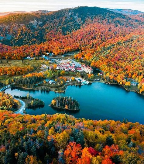 New England Fall, Fall Hiking, Autumn Scenery, Nature Adventure, To Infinity And Beyond, Instagram Inspo, Fall Foliage, In The Fall, Travel And Leisure