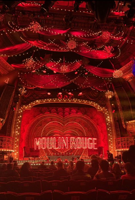 Moulin Rouge Dancers, Moulin Rouge Musical, Musical London, Moulin Rouge Paris, Cabaret Show, Fun Friends, Music Theater, Dita Von, Vintage Circus