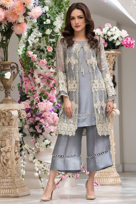 Net Dress Design, Velvet Kurta, Embroidery Pants, Pakistani Formal Dresses, Pakistani Style, Classy Suits, Anarkali Kurti, Fancy Design, Net Dress