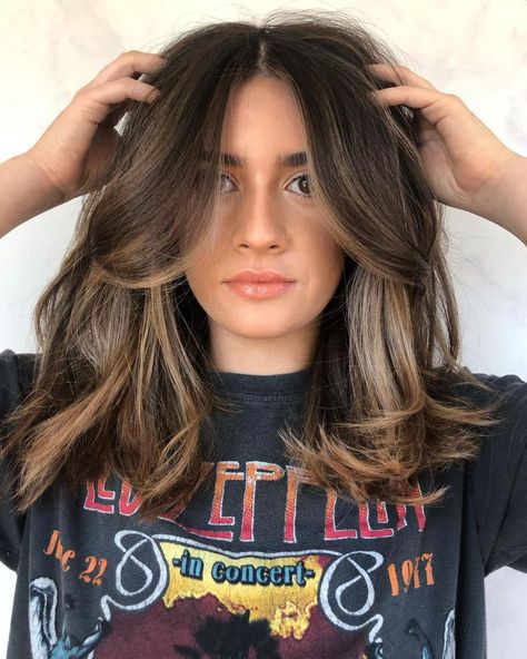 Diana Vivi on Instagram: “To be rock & not roll! Colourist Diana Vivi All the Short & summery feels This textured colour and style Has us rocking and…” Halo Highlights, Kylie Hair, Hair Color Options, Brown Hair Inspo, Hair Inspiration Long, Brunette Hair With Highlights, Brown Hair With Highlights, Hair Dye Colors, Hair Inspiration Color