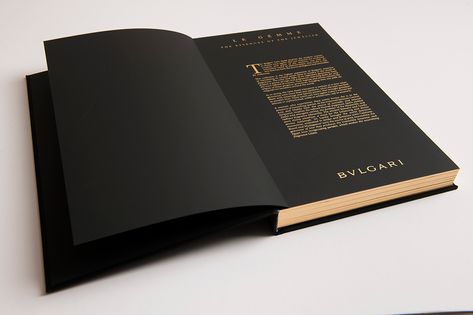 BULGARI - Le Gemme on Behance Cookbook Cover Design, Luxury Advertising, Architecture Brochures, Creative Book Covers, Notebook Cover Design, Creative Box, Luxury Marketing, Box Packaging Design, Coffee Table Book