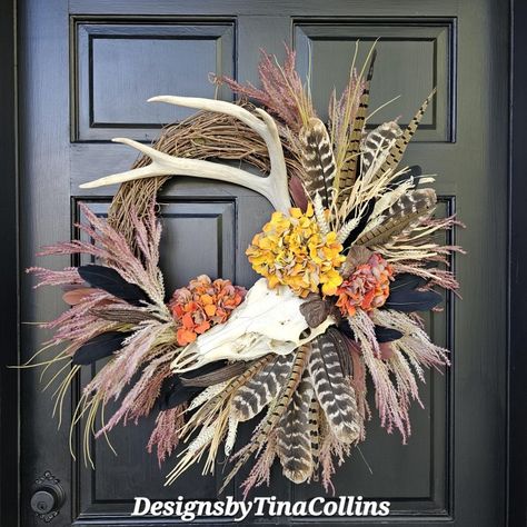 Elk Antler Decor, Wreath With Antlers, Deer Antler Wreath, Hunting Wreath, Antler Centerpiece, Western Centerpieces, Dogwood Branch, Western Wreaths, Red Dogwood