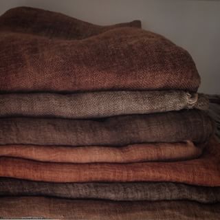 SomeNui | ArtPropelled | Bloglovin’ Beautiful Colours, Color Inspo, Colour Board, Brown Aesthetic, Color Textures, Natural Dyes, Wabi Sabi, Earth Tones, Colour Palette