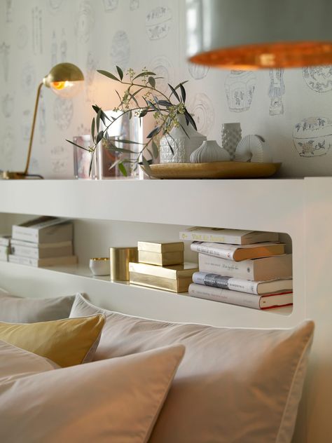 Smart & Stylish Storage Ideas-Skonahem http://www.skonahem.com/inspiration/sovrum/Smart-och-snygg-forvaring-i-sovrummet Placeholder Image, Scandi Living, White Bedroom Design, Headboard With Shelves, Bed Shelves, Space Storage, Small Space Storage, Gold Bedroom, Shelves In Bedroom