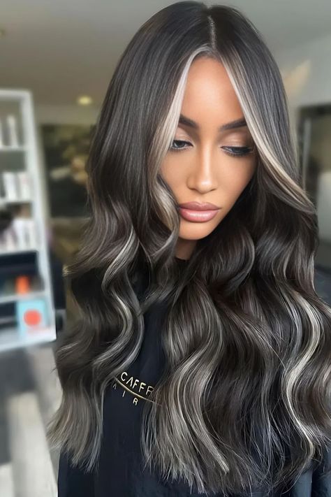 Bright Blonde Money Piece On Super Dark Brunette Bright Blonde Money Piece, Money Piece Ideas, Brunette Hair With Money Piece, Bright Money Piece, Hair Inspiration Brunette, Super Blonde Hair, Money Piece Highlights, Blonde Money Piece, Ash Blonde Hair Balayage