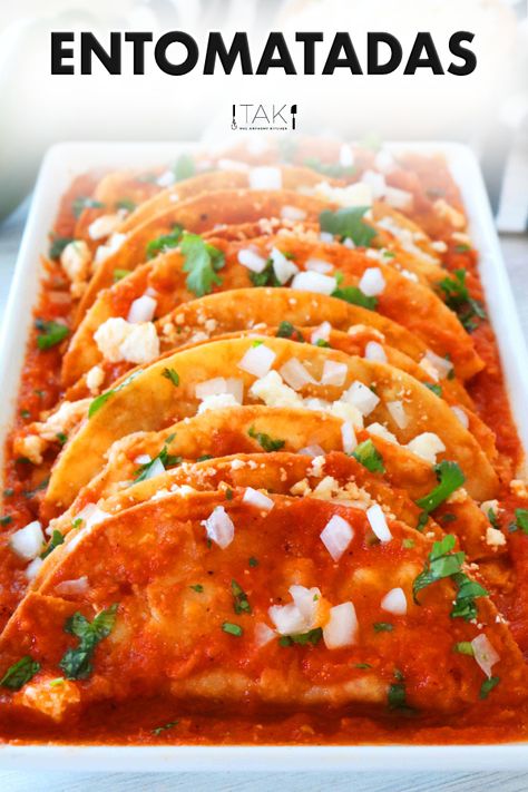 Mexican Vegetarian Recipes, Entomatadas Recipe, Fried Corn Tortillas, Mexican Side Dishes, Vegetarian Mexican, Fried Tortillas, Vegetarian Lunch, Tex Mex Recipes, Menu Board