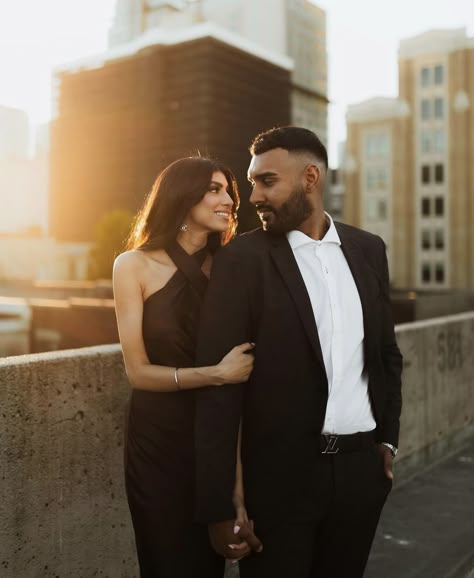 Couple Elegant Poses, Iluvsarahii Engagement Photos, Couples Photoshoot City Night, Elegant Couple Poses, Anniversary Shoot Ideas Couple, Couple Anniversary Photoshoot Ideas, All Black Engagement Photos, Court Elopement, Studio Engagement Photos