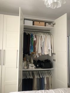 Waredrop Closet Aesthetic, Closet Organization Aesthetic, Tidy Closet, Closet Design Ideas, Closet Idea, Clean Closet, Closet Redo, Room Organization Bedroom, Clean Clothes