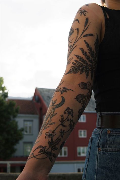 Botanical Half Sleeve Tattoos For Women, Sleeve Styles Tattoo, Woman’s Sleeve Tats, Plant Tattoo Sleeves, Gender Neutral Tattoo Sleeve, Nature Themed Patchwork Tattoos, Sleeve Tattoos Aesthetic, Sleeve Tattoos Plants, Mixed Style Tattoo Sleeve Women