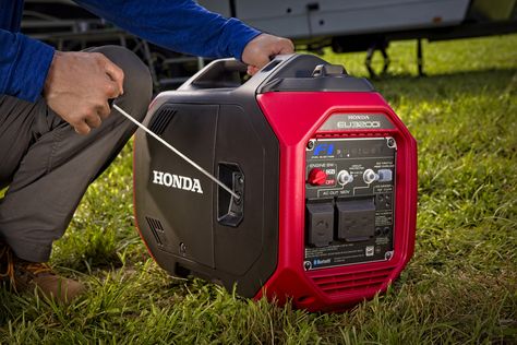 Honda Launches new EU3200i Portable Generator Best Portable Generator, Honda Generator, Portable Generator, New Honda, Truck Camper, Electronics Circuit, Recreational Vehicle, Gas Tanks, Fuel Efficient