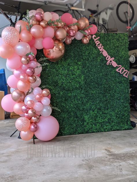 Pink And Gold Graduation Party Decorations, Graduation Party Rose Gold, Pink And Gold Photo Backdrop, Rose Gold And Pink Graduation Party Ideas, Pink Graduation Backdrop, Shades Of Pink Graduation Party, Pink Gold Graduation Party Ideas, Gold And Pink Graduation Party Ideas, Gold And Green Graduation Party