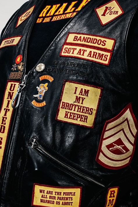 Gang Jacket, Bandidos Motorcycle Club, Bike Gang, Biker Wear, Motorcycle Patches, Motorcycle Gang, Leather Jacket Men Style, Biker Clubs, Biker Quotes