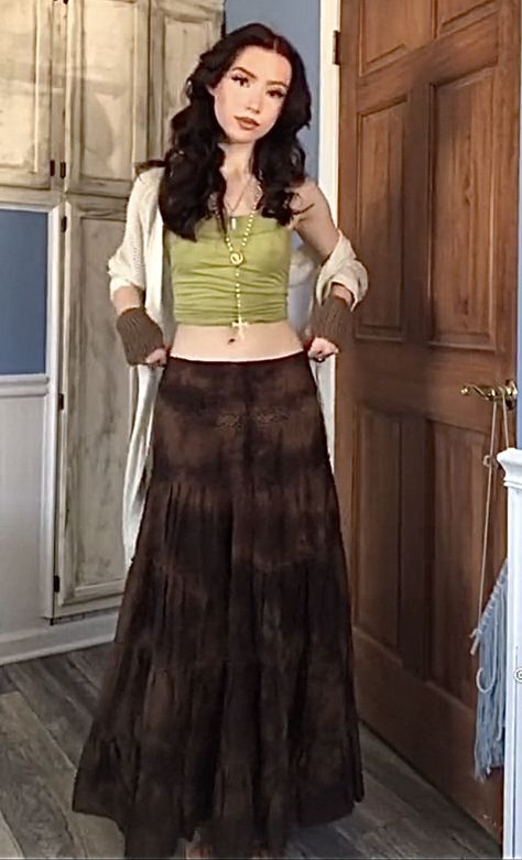 How To Style A Long Brown Skirt, Brown Skirt Outfit Aesthetic, Brown Long Skirt Outfit, Hippie Fashion Aesthetic, Fairy Grunge Skirt For Spring, Long Brown Skirt Outfit, Fairy Grunge Fitted Skirt, Whimsigoth Long Skirt, Grunge Fairycore Skirt