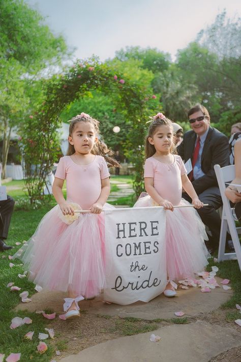 Flower Girl Signs, Bride Sign, Wedding Ceremony Signs, Ceremony Signs, Wedding Forward, Wedding Flower Girl, Princess Wedding, Here Comes The Bride, Trendy Wedding