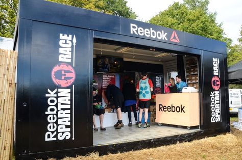 Reebok Spartan Race Unit. Leading the field in fitness with Rapid Retail's event retail unit for Spartan Races and Crossfit Games. Portable Retail Solutions Experiential Marketing Campaigns, Coach Prime, Mobile Barber, Portable Gym, Retail Solutions, Portable Buildings, Stand Ideas, Mobile Business, Experiential Marketing