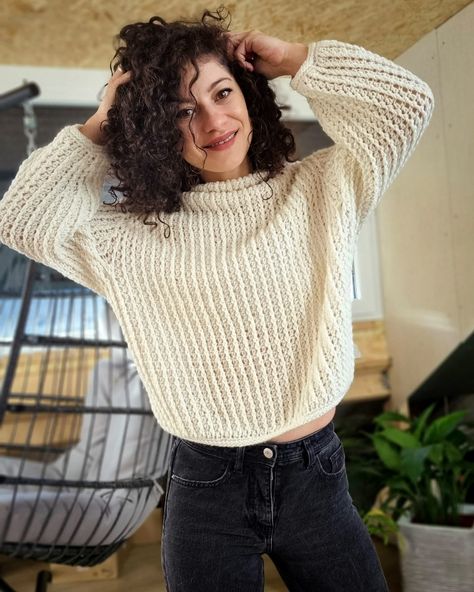 Crochet Dolman Sleeve Sweater Pattern, Modern Crochet Sweater Pattern, Pullover Sweater Crochet Pattern Free, Crochet Jumper Free Pattern Women's Sweaters, Crochet Jersey Pattern Free, Crochet Jerseys For Women, Crochet Sweaters Women Pattern Free, Free Crochet Sweater Patterns For Women, Crochet Jumper Free Pattern