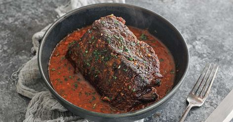 Slow Cooked Chuck Roast Recipe Prime Rib Recipe Easy, Chuck Roast Recipe, Blade Roast, Chef Billy Parisi, Chuck Roast Recipes, Classic Pot Roast, Beef Tenderloin Roast, Billy Parisi, Beef Roast