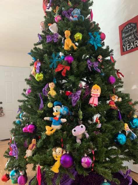 Disney Christmas Tree, Christmas Tree Decor, Disney Theme, Disney Christmas, Tree Decor, Christmas Tree Decorations, Floral Wreath, Christmas Tree, Holiday Decor