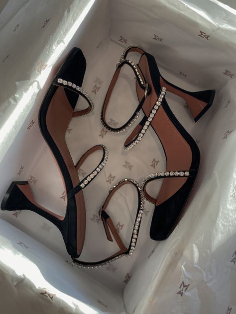 Shoes Instagram Feed, Instagram Photos Aesthetic, Aesthetic Instagram Photos, Muaddi Shoes, Shoes Instagram, Amina Muaddi Shoes, Black Strap Heels, Shoes Aesthetic, Photos Aesthetic