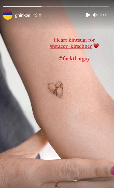 Kintsukuroi Tattoo Ideas, Kintsugi Tattoo Minimalist, Kintsugi Heart Tattoo, Kintsukuroi Tattoo, Tattoo Pequeños, Kintsugi Tattoo Ideas, Kintsugi Heart, Kintsugi Tattoo, Kintsugi Art