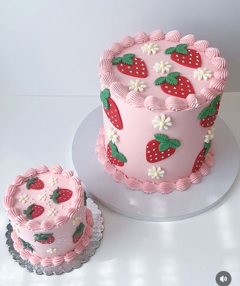 Strawberry Theme Photoshoot Baby, Strawberry Cake For Birthday, Strawberry Theme Smash Cake, Strawberry Cake 1st Birthday, Berry Sweet 1st Birthday Cake, Strawberry Birthday Ideas, Berry First Birthday Party Cake, Two Tier Pink Cake, Berry First Birthday Smash Cake