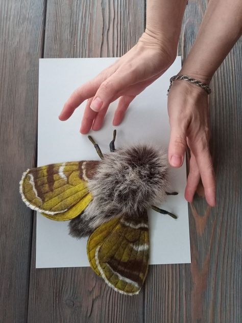 Moth made in a unique technique of felting wool and fabric. Interior decoration. Author Shalamanna. Needle Felted Moth Tutorial, Fabric Moth Diy, Fabric Moth Pattern Free, Needle Felted Moth, Felted Moth, Felt Moth, Moth Craft, Embroidered Moss, Witch Party Ideas