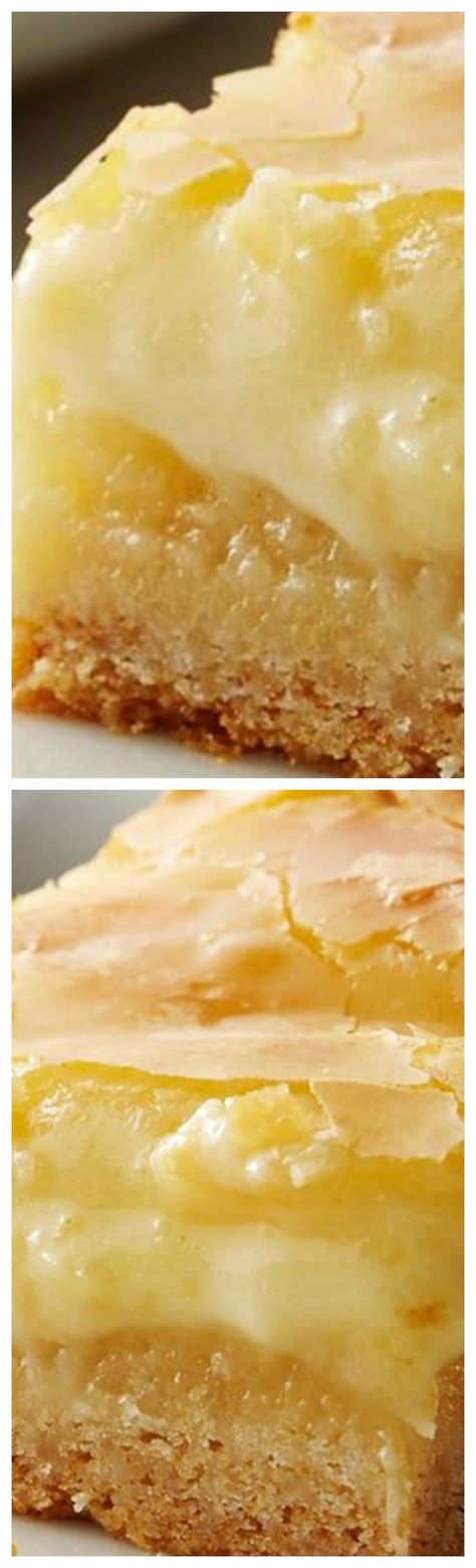 Gooey Cream Cheese Bars, Yum Yum Bars, Cream Cheese Sweets Recipes, Ooey Gooey Butter Cake Bars, Ooey Gooey Cake Recipe, Oey Goey Butter Bars, Vanilla Cake Mix Ideas, Vanilla Squares, Cake Mix With Cream Cheese