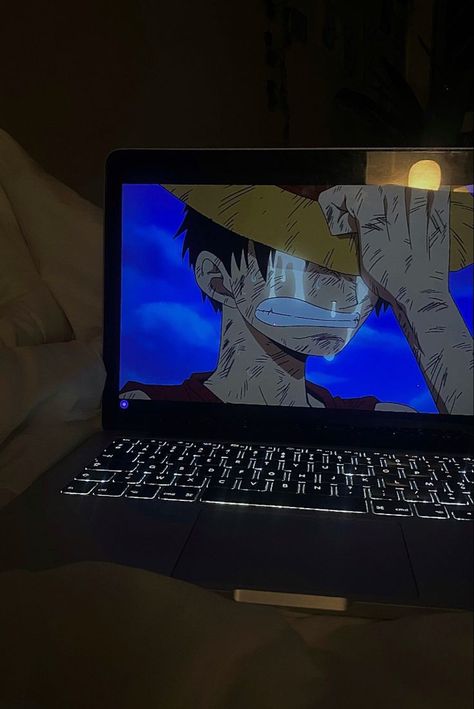 Anime On Laptop Aesthetic, One Piece Aesthetic, Unicorn Wallpaper Cute, Watch One Piece, Unicorn Wallpaper, I Love Cinema, Pop Art Wallpaper, Mood Instagram, Anime One