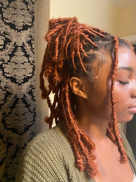 Color Locs, Ginger Locs, Dark Ginger Hair, Ginger Braids, Hair Color For Dark Skin, Short Box Braids Hairstyles, Big Box Braids Hairstyles, Short Locs Hairstyles, Ginger Hair Color