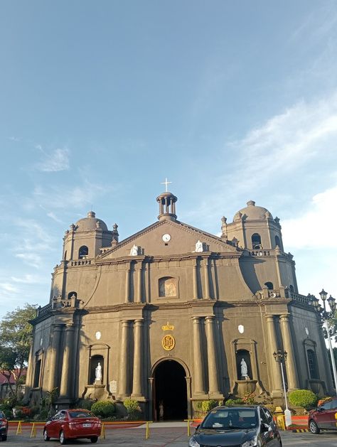 The majestic cathedral church in Naga City Naga City, Iligan City, St Monica, Antipolo, Cathedral City, Cathedral Church, Ornamental Plants, Aerial View, Cute Wallpapers