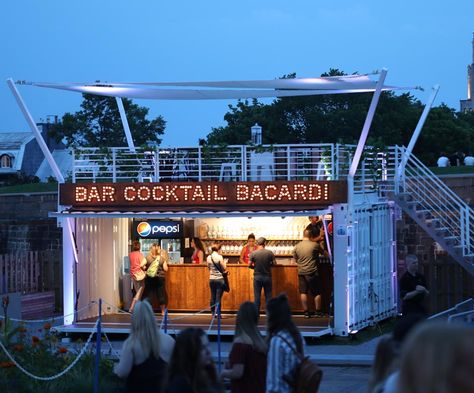 Custom Mobile Shipping Container Bar Designs for Rent Shipping Container Restaurant, Container Coffee Shop, Container Van, Small Restaurant Design, Shipping Container Design, Container Restaurant, Container Cafe, Outdoor Restaurant Design, Container Bar