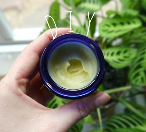 Salve Recipes, Face Balm, Hand Moisturizer, Natural Beauty Diy, Face Products, Patchouli Essential Oil, Beauty Balm, Diy Cosmetics, Rose Essential Oil