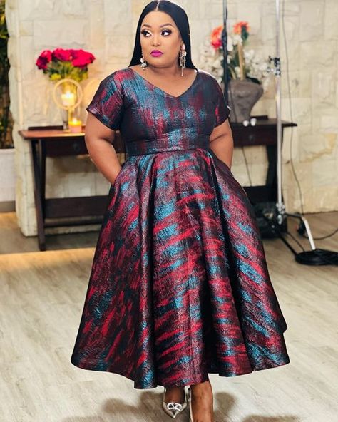 Plus Size Traditional Dresses African, Shweshwe Dresses Patterns Plus Size, Flare Dress Styles, Chitenge Dresses Classy, African Dresses For Women Church, African Maxi Dresses Afrikrea.com, Elegant Floor-length Ankara Dress, Elegant Floor-length Ankara Fabric Dress, Flare Gown Styles