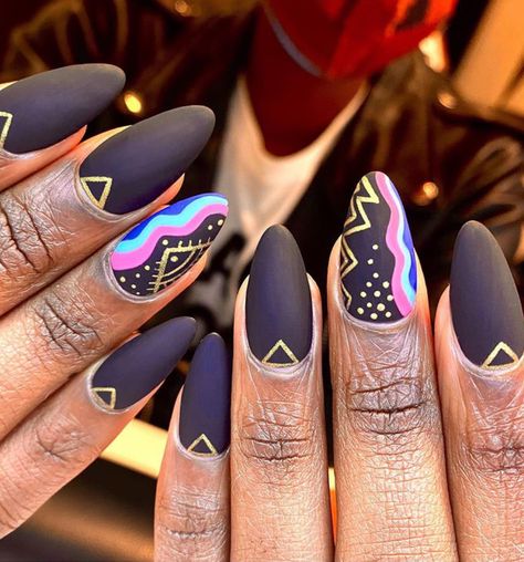 Mudcloth Nails, African Print Nails, African Inspired Nails, African Nails Design Black Women, African Nail Art Design, African Nail Art, Nail Heart, Short Almond Shaped Nails, Nails Bling