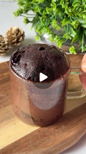 Ishita Dan || Kolkata food blogger on Instagram: "✨ double chocolate mug cake✨

- 3 tbsp sugar
- 2 tbsp cocoa powder 
- 2 tbsp butter
- 4 tbsp milk
- 1/4 cup all purpose flour (maida)
- 1/4 tsp baking powder 
- chocolate cube

Microwave for 90-120 seconds and it’s ready :)

#littlehealthyish #mugcake #chocolatecake #chocolatemugcake #microwaverecipe 419518" Best Mug Cake, 1 Minute Mug Cakes, Chocolate Cube, Dessert Cravings, Easy Mug Cake, Chocolate Mug Cake, Mug Cake Microwave, Dessert For Two, Instagram 2023