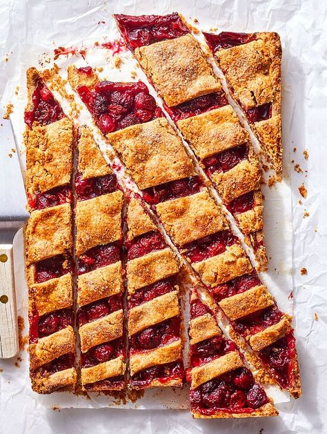 Sweet and Sour Cherry Slab Pie Kate Ramos Peach Slab Pie, Cherry Slab Pie, Slab Pie Recipes, Portable Dessert, Slab Pies, Apple Slab Pie, Crumble Pie, Slab Pie, Healthy Summer Desserts