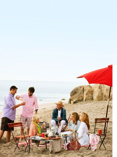 The Best Beach BBQ Menu | Hit the beach with friends and enjoy a picnic in the sand Beach Photos Friends, Bbq Menu, Outdoor Dinner Parties, Beach Bbq, Beach Pictures Friends, Sunset Magazine, Family Beach Pictures, Friend Pictures Poses, Outdoor Dinner