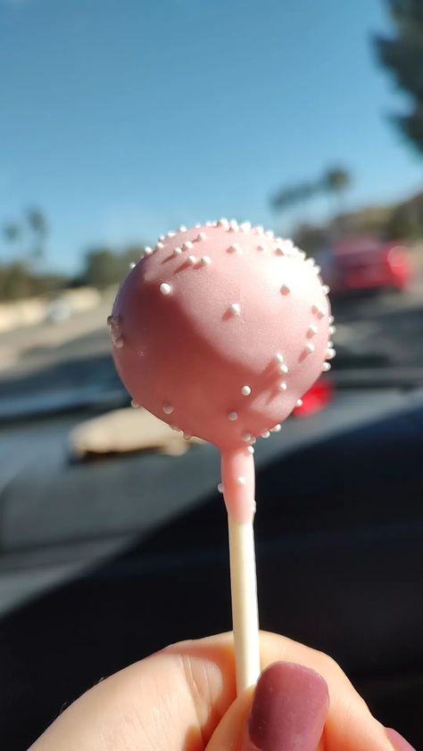 Birthday Cake Pop on a stick 🎂🍡 pink sweets Cakepop Aesthetic, Pink Cakepops, Starburst Drink, Starbucks Cake Pops, Pink Velvet Cakes, Pink Cake Pops, Starbucks Cake, Pink Starburst, Birthday Cake Pops