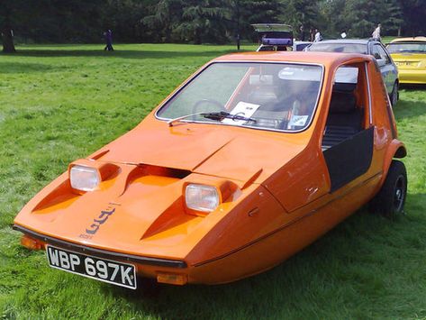 11: Bond Bug - World's 15 Ugliest Cars - Pictures - CBS News American Motor Company, Subcompact Cars, Three Wheeled Car, Amc Gremlin, Strange Cars, Pontiac Aztek, Ford Pinto, Commercial Van, Aston Martin Lagonda