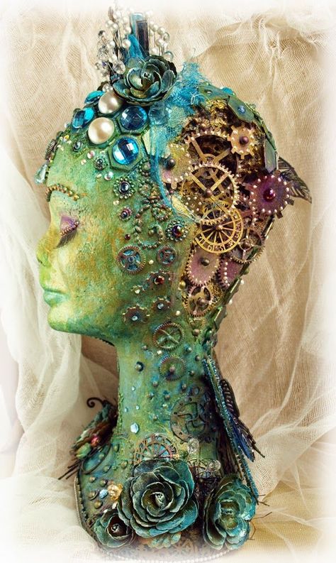 Love the Steampunk inspired artsy mannequin head Mannequin Art Ideas, Styrofoam Heads, Styrofoam Head, Mannequin Art, Foam Head, Head Art, 3d Figures, Gel Medium, Spirit Dolls