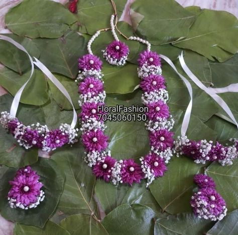 Photo From Real Flower jewellery / Original flower jewellery - By Floral Fashion Original Flower Jewellery For Haldi, Original Flower Jewellery, Real Flower Jewellery, Fresh Flower Jewelry, Wedding Flower Jewelry, Real Flower Jewelry, Wedding Register, Bride Jewelry, Gold Bride Jewelry