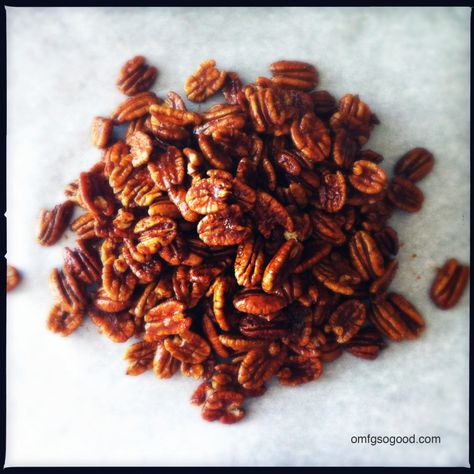 Roasted Spiced Pecans_2 Savory Roasted Pecans Recipe, Spicy Roasted Pecans, Spicy Pecans Recipe, Roasted Pecans Recipe, Maple Pecans, Belgium Waffle, Fluffy Waffles, Walnut Recipes, Chantilly Cream