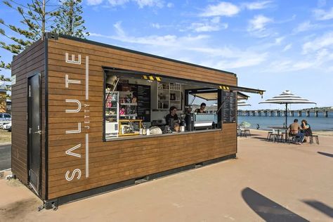 Coffs Harbour Jetty Container Café - Living in a Container Shipping Container Restaurant, Container Coffee Shop, Container Van, Wood Cafe, Farm Cafe, Shipping Container Architecture, Container Restaurant, Container Cafe, Container Conversions