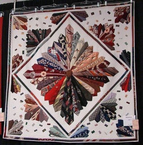 Necktie Quilt, Quilt Shirt, Necktie Crafts, Tie Ideas, Diy Sy, Quilted Wall Hanging, Tie Quilt, Tie Crafts, Memory Quilt