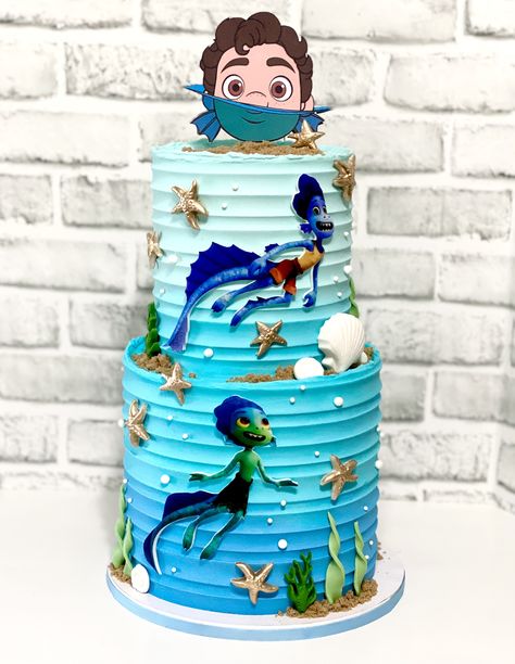 Ombré Blue, Starfish, Seaweed, Luca Bday Party, Luca Birthday Cake Ideas, Luca Themed Cake, Luca Birthday Theme, Luca Party Theme, Luca Centerpieces Ideas, Luca Themed Party, Luca Cake Ideas, Disney Luca Birthday Party Ideas