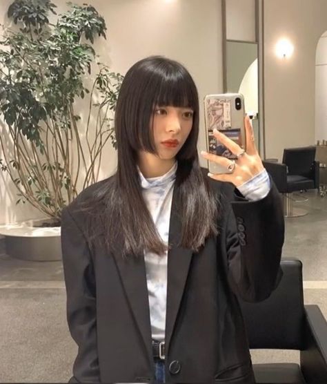 Hime Haircut Ponytail, Soft Himecut, Hime Haircut Round Face, Hime Cut Ponytail, Momo Hime Cut, Hime Haircut No Bangs, Hime Layer Hairstyle, Hime Cut Braids, Soft Hime Haircut