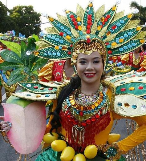 Aliwan festival | Celebration of Culture Kadayawan Festival Costume, Festival Queen Costume Philippines, Festival Costumes In The Philippines, Festival Costume Ideas, Aliwan Festival, Kadayawan Festival, Fruity Fashion, Sinulog Festival, Filipino People