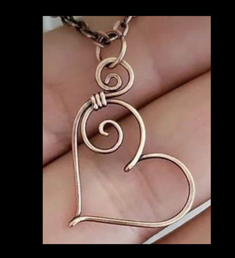 Flat Wire Art, Wire Wrapped Hearts, Wire Art Earrings, Diy Wire Jewelry Rings, Copper Wire Art, Wire Jewelry Patterns, Wire Jewelry Rings, Wire Wrapped Stone Jewelry, Wire Jewelery